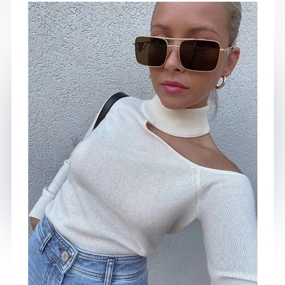 Antonio Melani Brooke Cutout 100% Cashmere Sweater Ivory Size Large NWT $149 - Picture 2 of 16